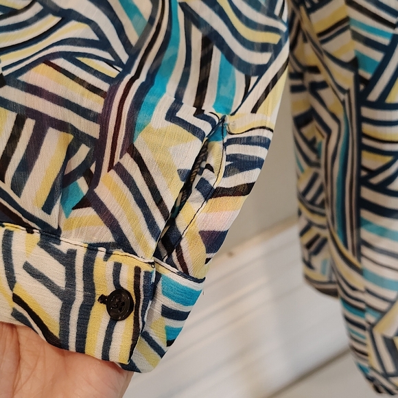 Banana Republic XS Women's Sheer Button Up Tie And Pleated - Picture 5 of 7